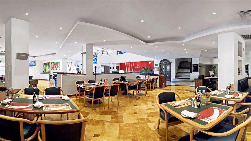 Fiesta Inn Monterrey la Fe San Nicolás de los Garzas Restaurante foto